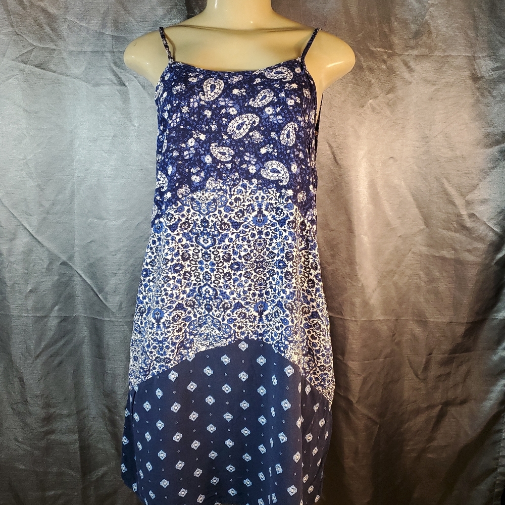 Xilaration, women's dress size medium floral